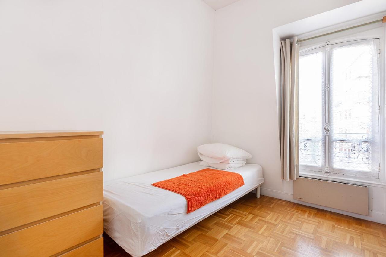 Cameleon Paris Guesthouse Pantin Exterior foto
